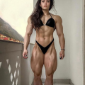 肉肉女写真,展现独特魅力与自信风采